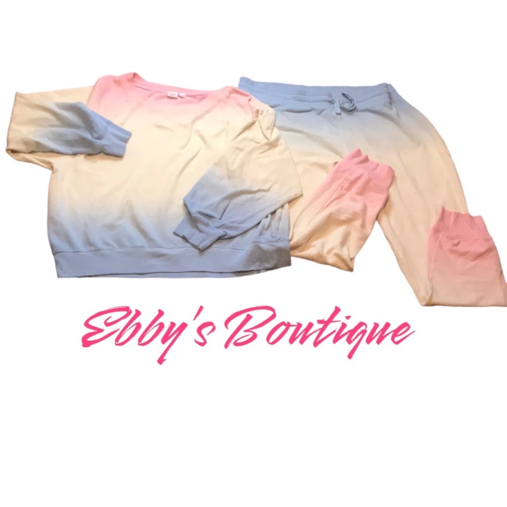 GAP Pastel Ombre Lounge Set - Pink, Cream, Blue